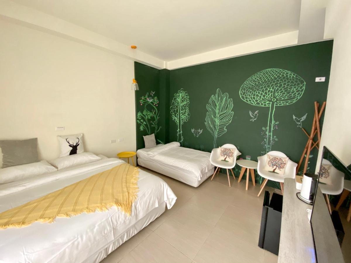 Red Vacation Rental Hengchun South Gate Exterior photo