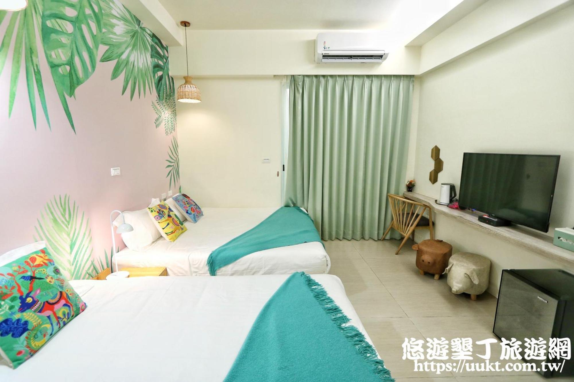 Red Vacation Rental Hengchun South Gate Exterior photo