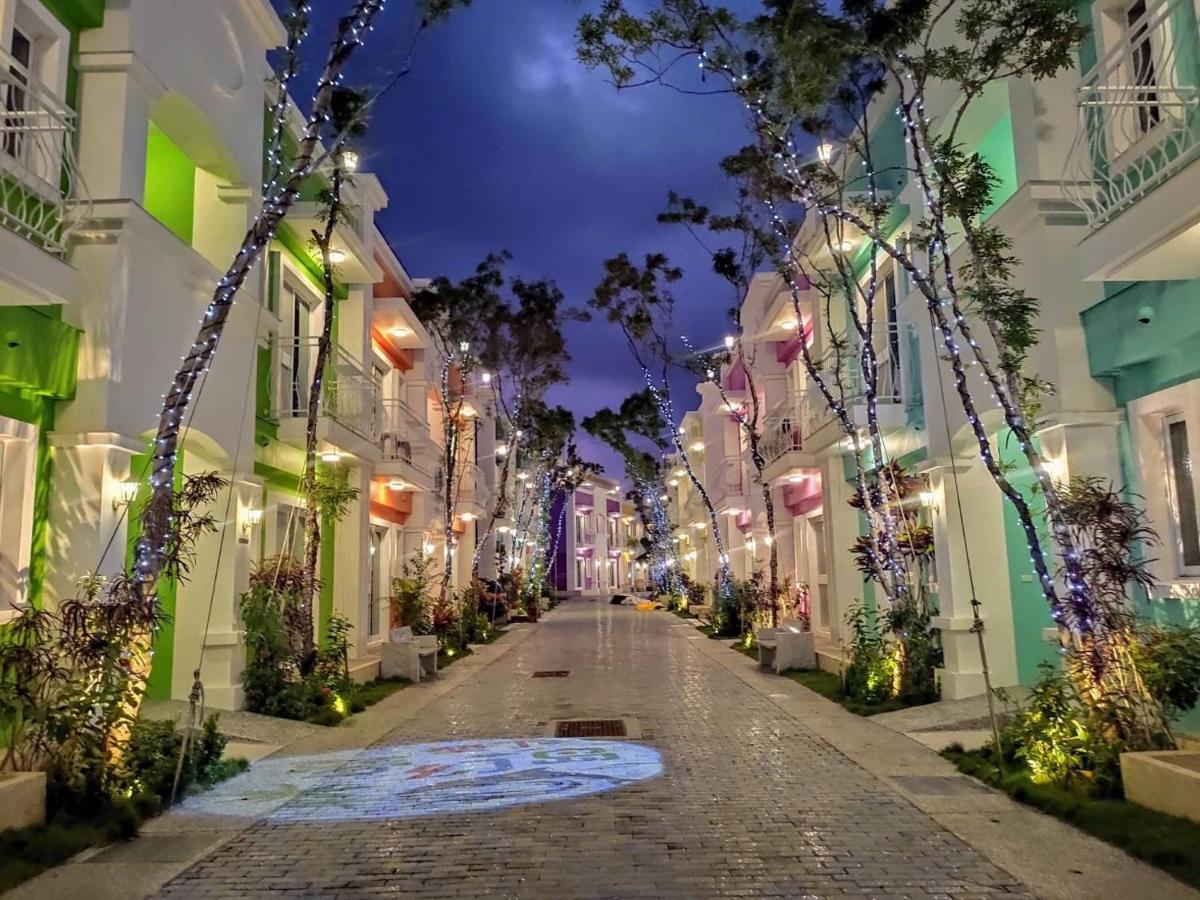 Red Vacation Rental Hengchun South Gate Exterior photo