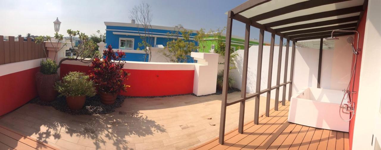Red Vacation Rental Hengchun South Gate Exterior photo